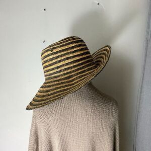 Filippo Catarzi Italy Wide Brim Straw Hat Black Tan Stripe 100% Straw Boho Chic